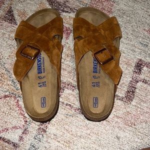 never worn birkenstocks, size 10
